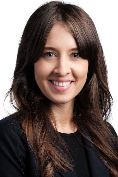 Andrea Johnson Swope of Warren Wealth Management headshot